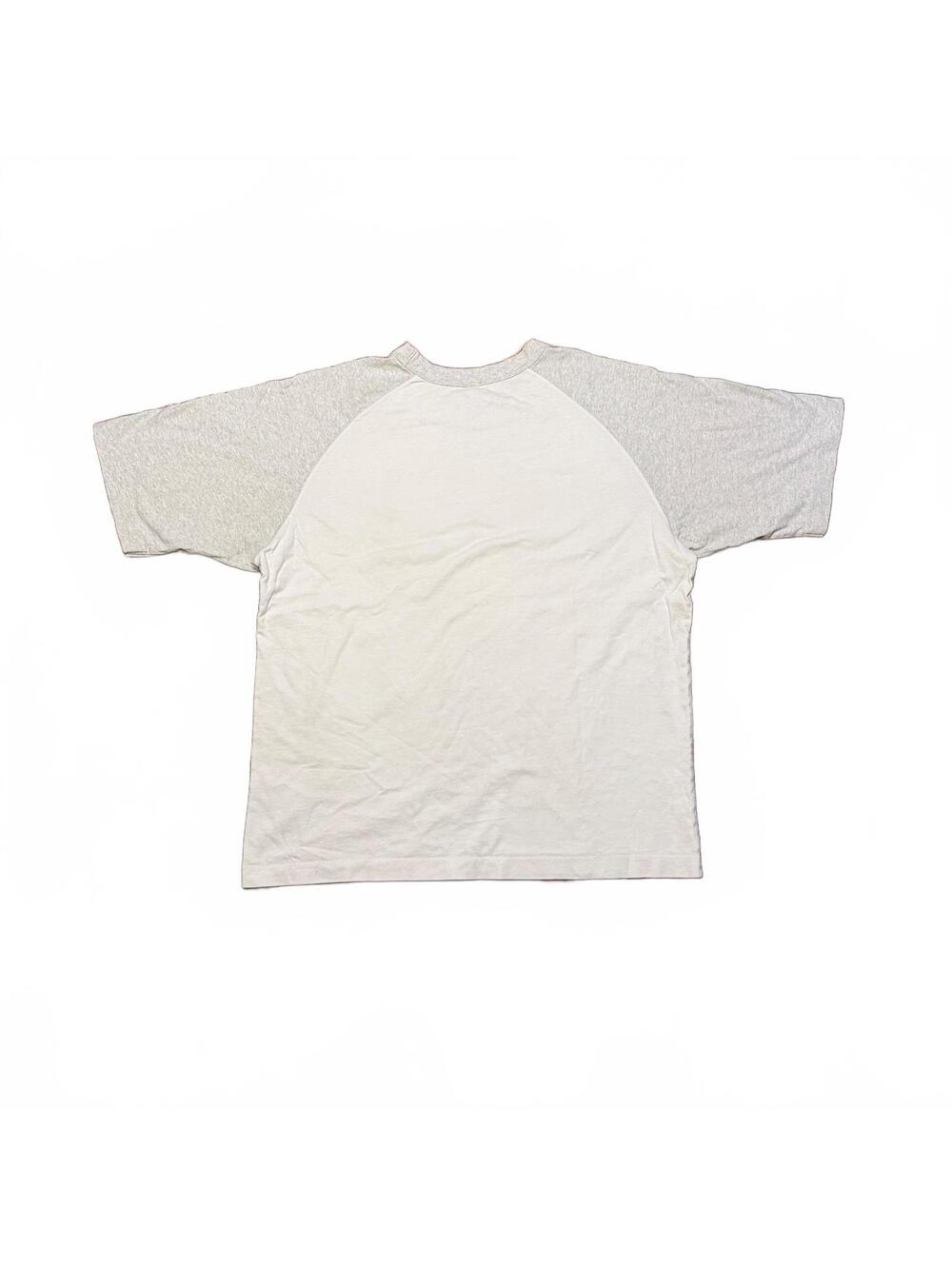 2000s basic white tee - Picture 5 of 5